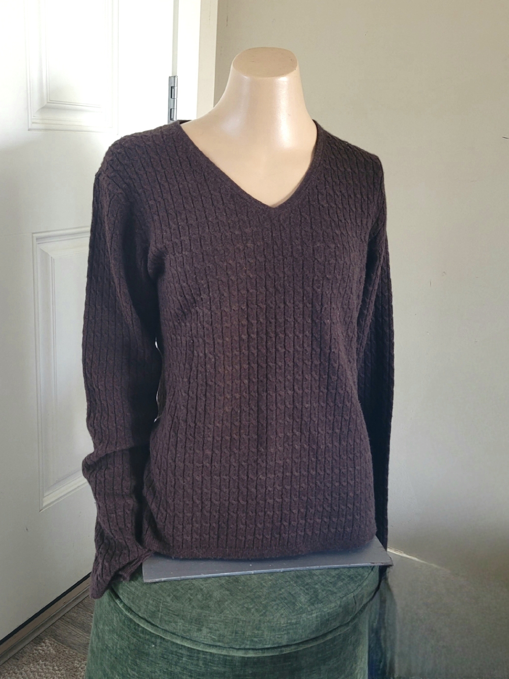 Cashmere V-Neck Cable Knit Sweater in Dark Brown